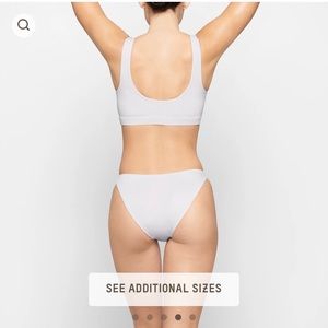 Skims swim dipped mid waist bottoms